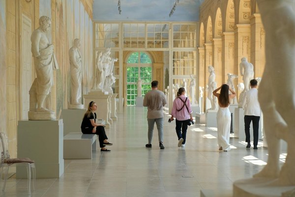 Éducation sous l'ombre de la corruption : révélation d'un scandale silencieux